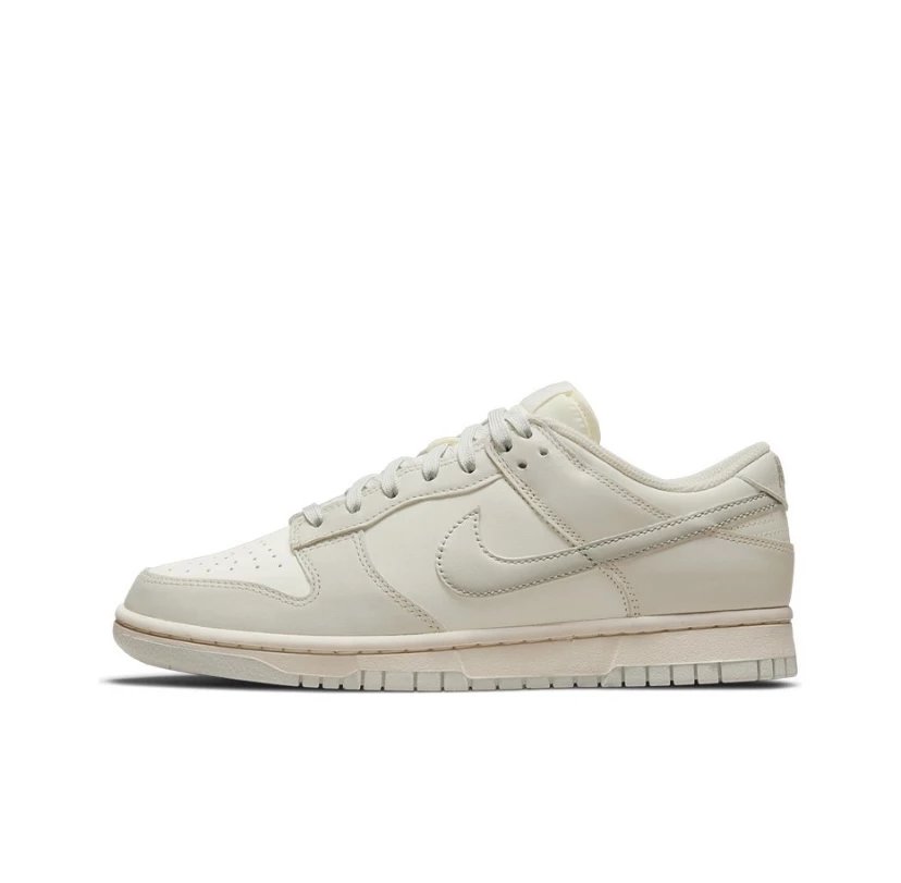 Nike Dunk Low "Light Bone"